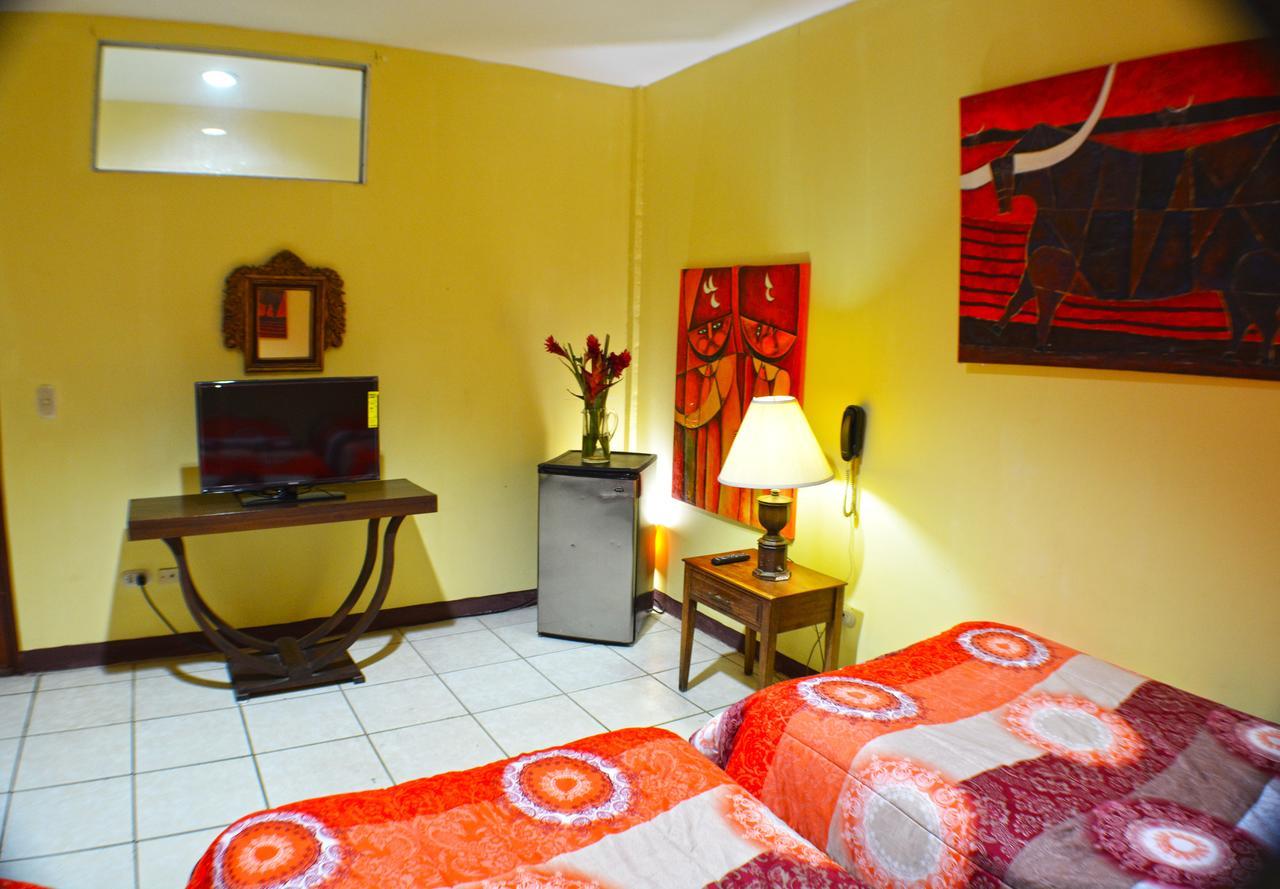 Hotel Plaza Cosiguina Chinandega Eksteriør bilde