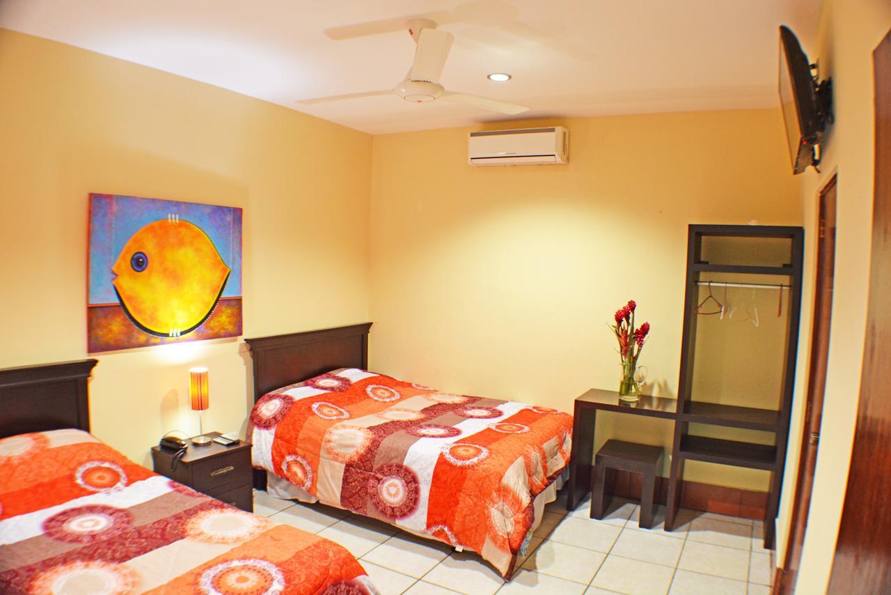 Hotel Plaza Cosiguina Chinandega Eksteriør bilde